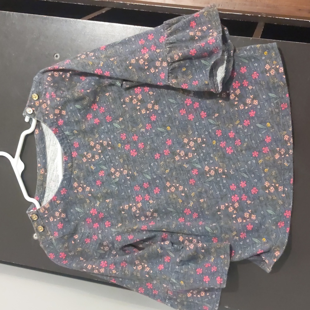 Girls Ruffle floral top